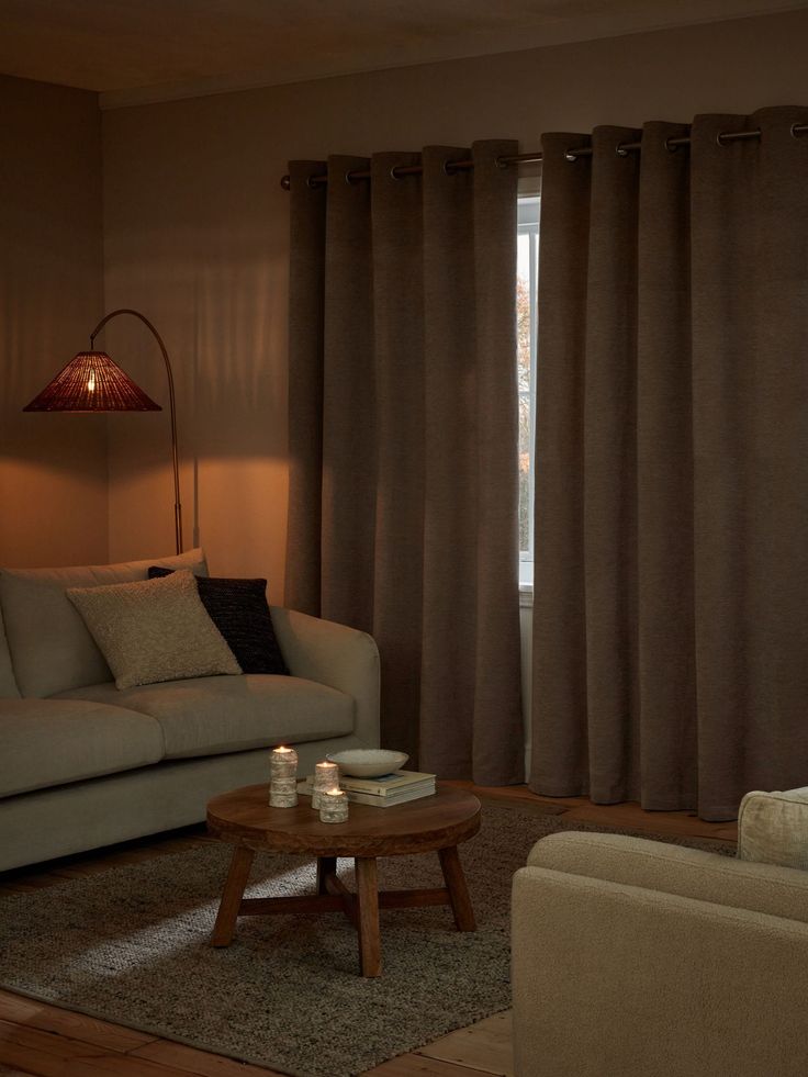 Linen a Good Fabric for Blackout Curtains