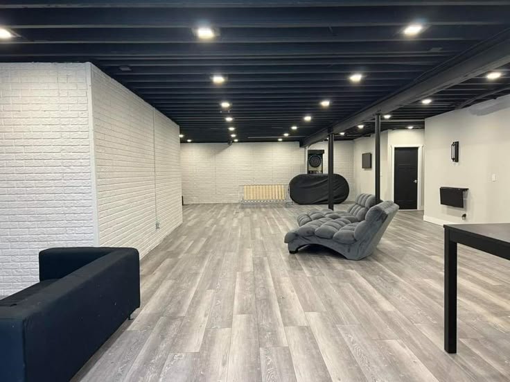 Best Basement Flooring In Abu Dhabi: What Works Best?