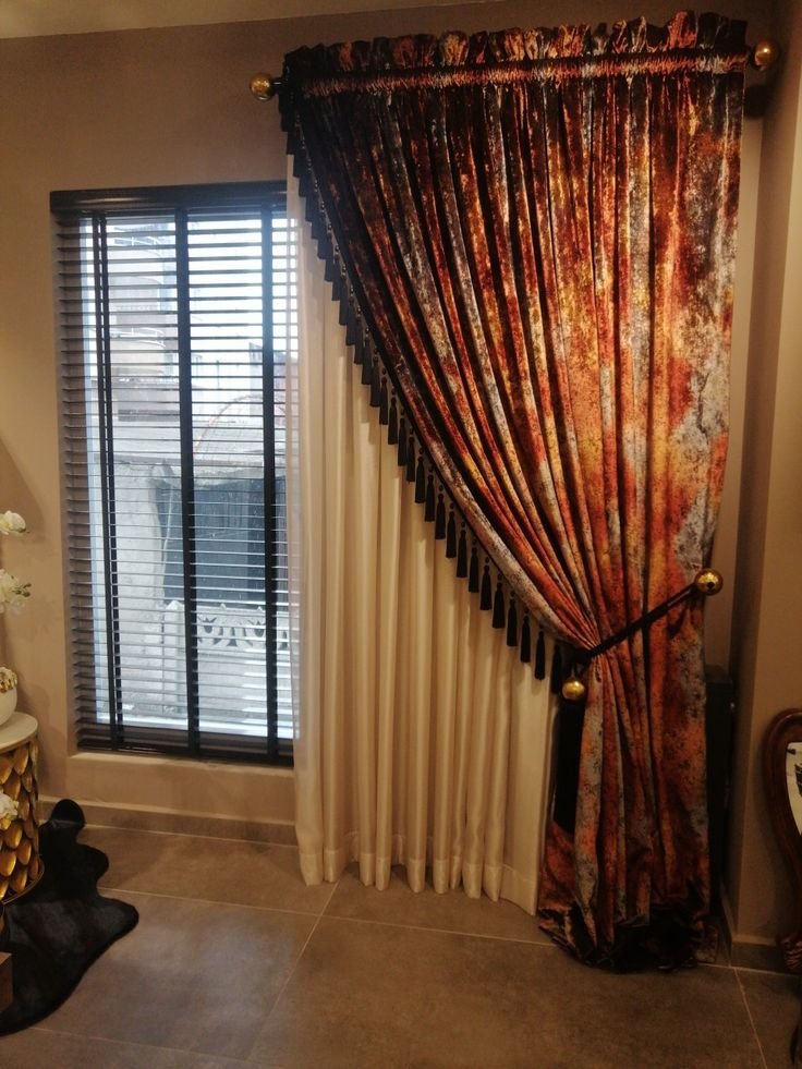 What Types of Curtains in Dubai Are Best for Homes, Offices, Hotels, and Villas?