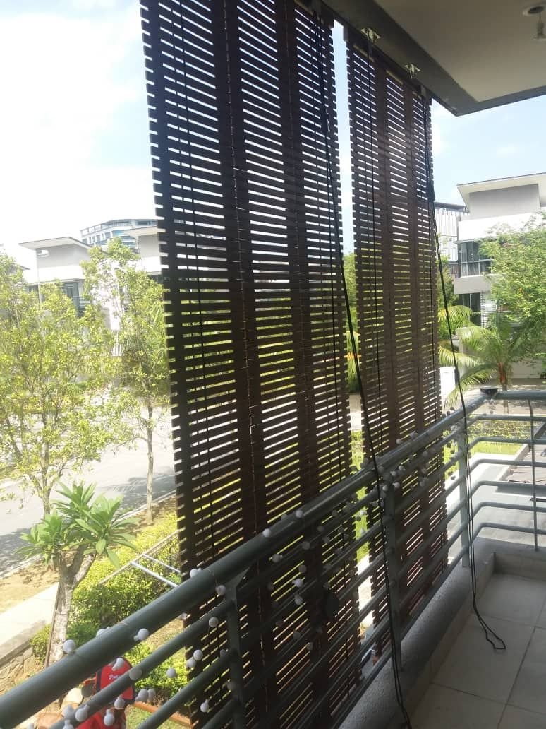 How Do Custom Blinds Improve Privacy, Comfort, and Interior Style?