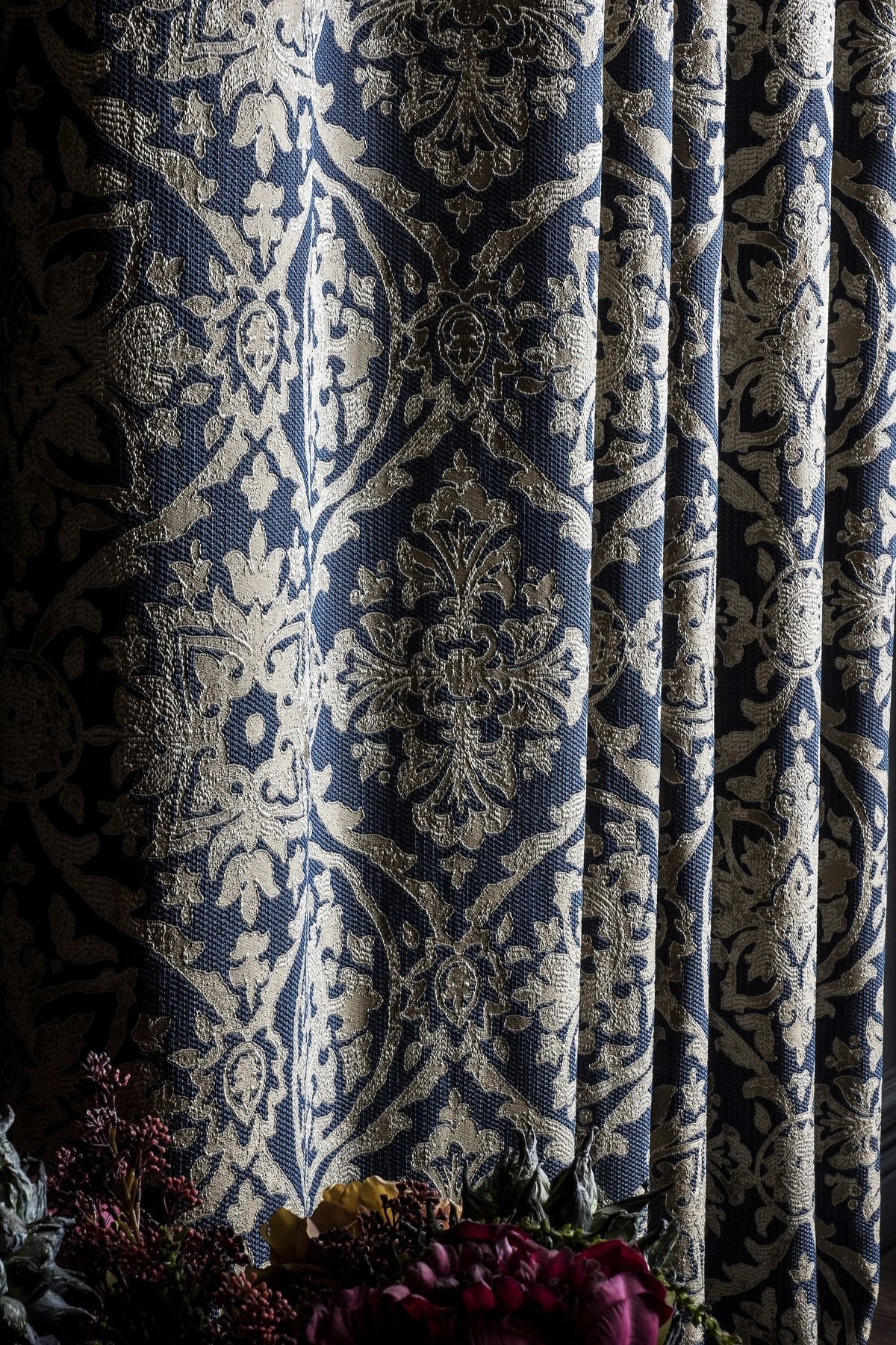 How Can the Right Curtains in Dubai Improve Privacy, Comfort, and Energy Efficiency?