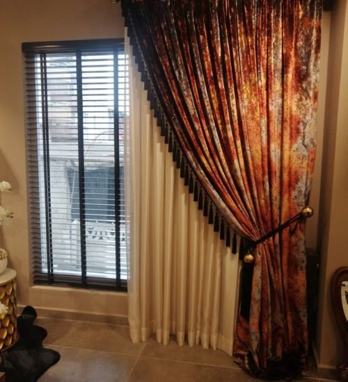What Types of Curtains in Dubai Are Best for Homes, Offices, Hotels, and Villas?
